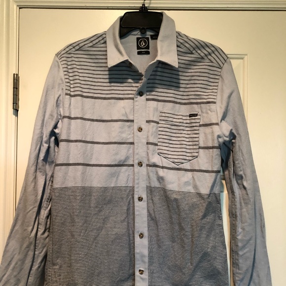 Volcom Shirt - Picture 2 of 5